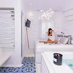 Appartamento Kyma & Helios Deluxe With Hot Tub At Amazeu Naxos Naxos City