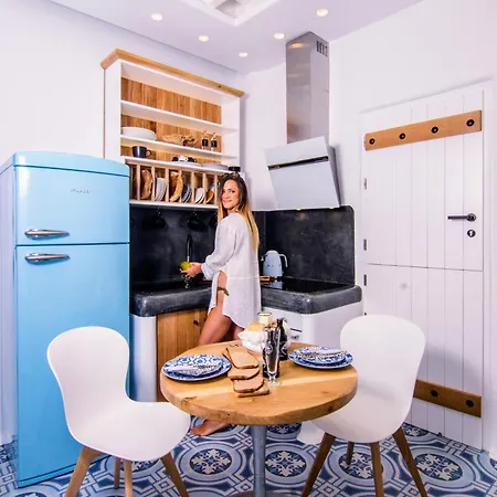 Kyma & Helios Deluxe With Hot Tub At Amazeu Naxos Апартаменты Naxos City
